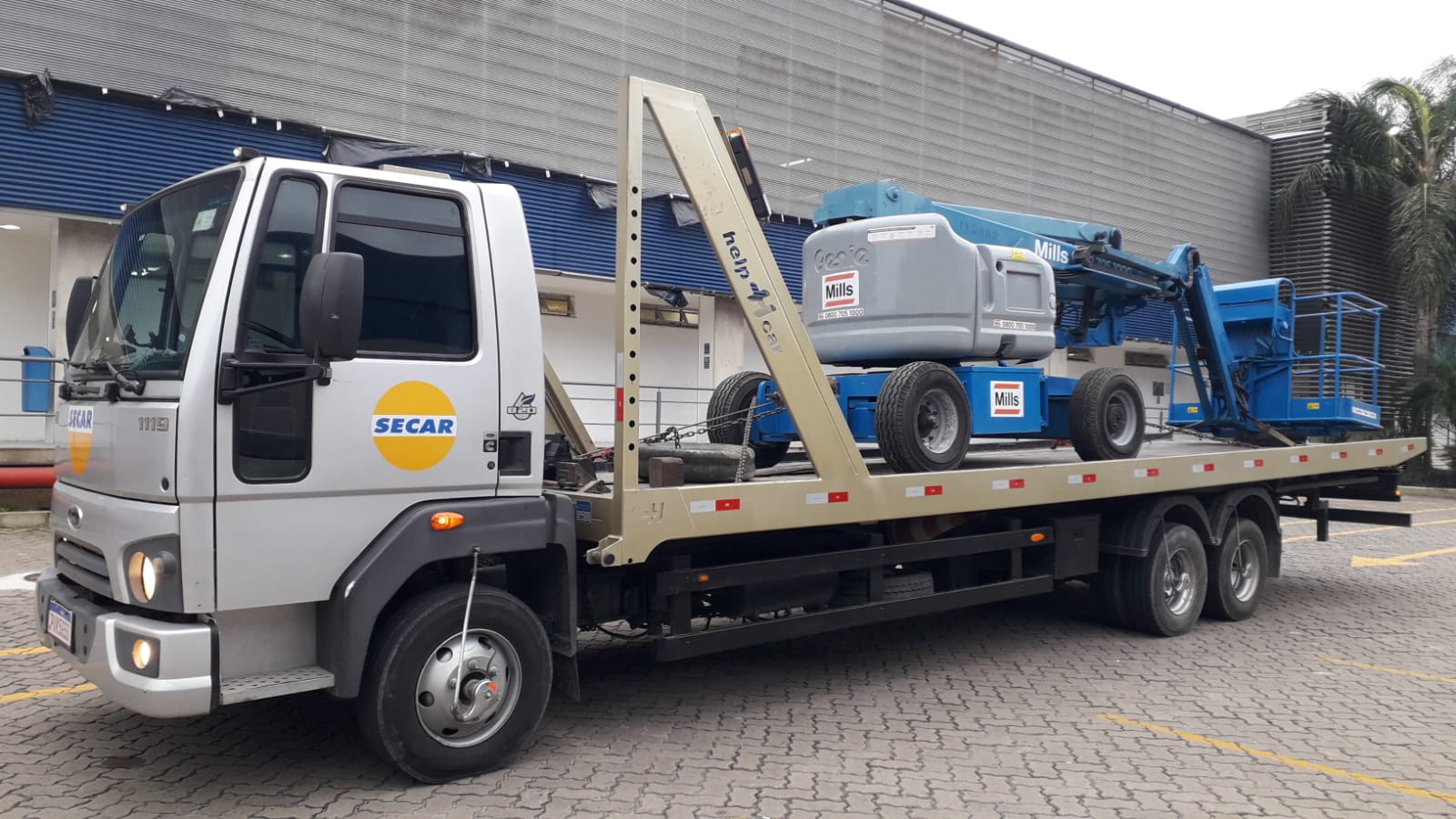 WhatsApp Image 2021-10-26 at 17.37.45 (1).jpeg